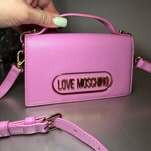 Love Moschino Pink Crossbody Shoulder Bag – Small, Gold Hardware, Logo Detail